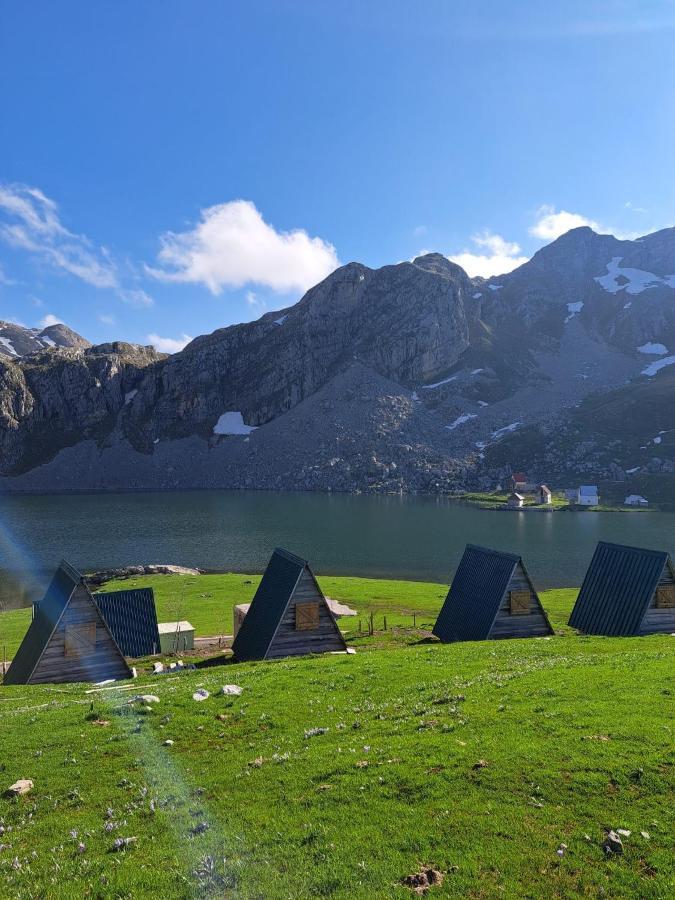 Kapetanovo Jezero, Mountain Cottage Captain'S Lake Kolašin Exterior foto